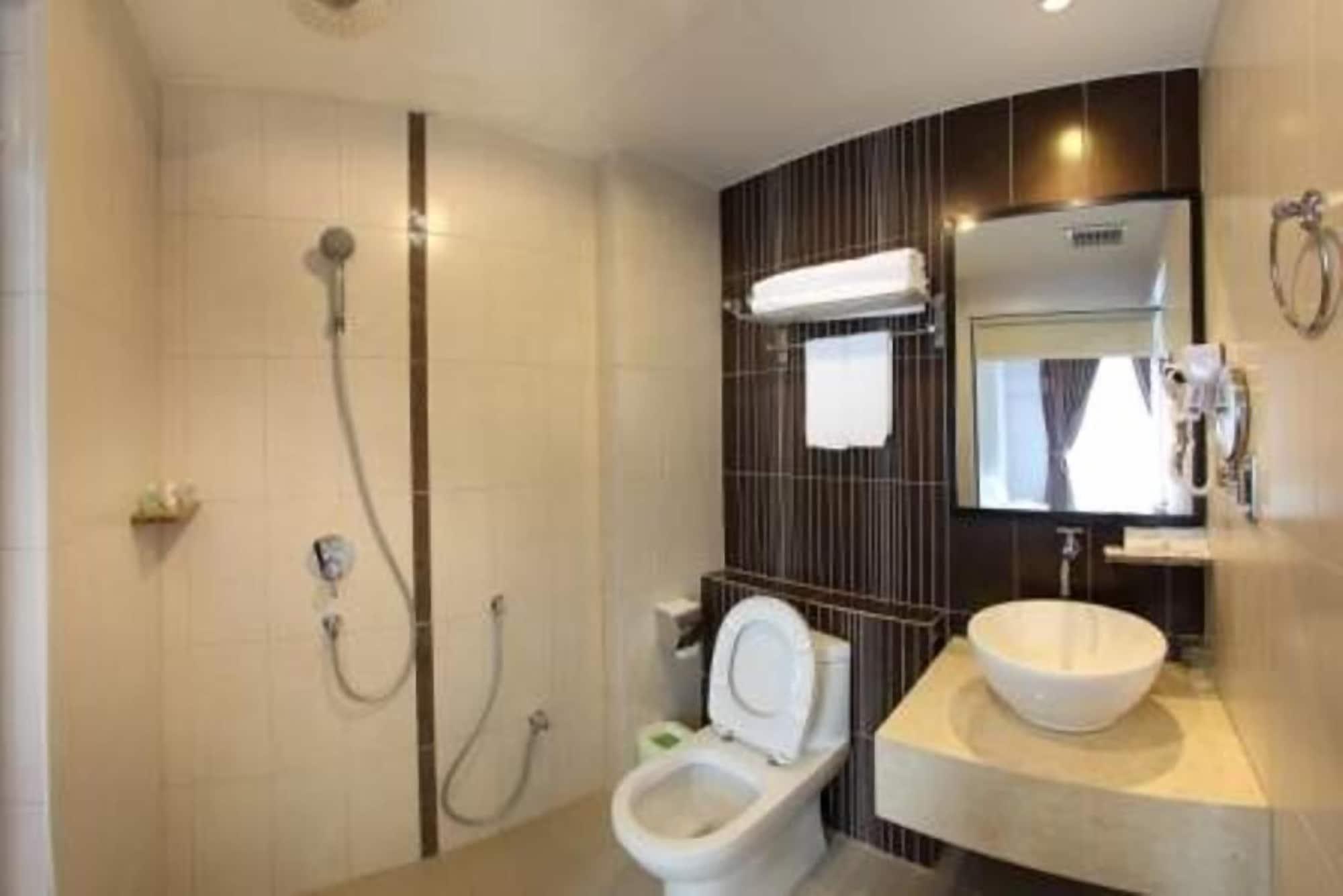 Hotel Richbaliz Selayang Batu Caves Extérieur photo