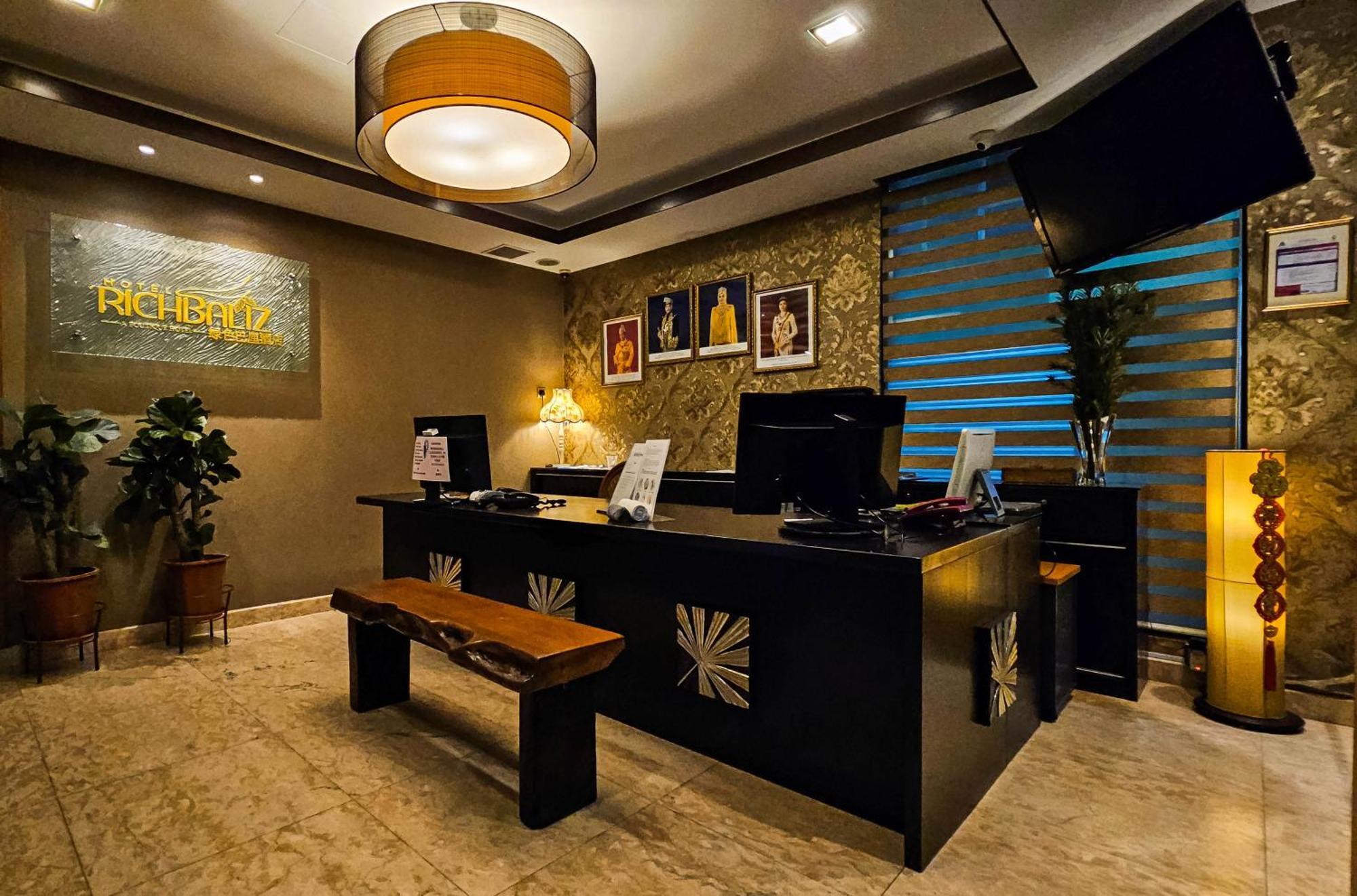 Hotel Richbaliz Selayang Batu Caves Extérieur photo