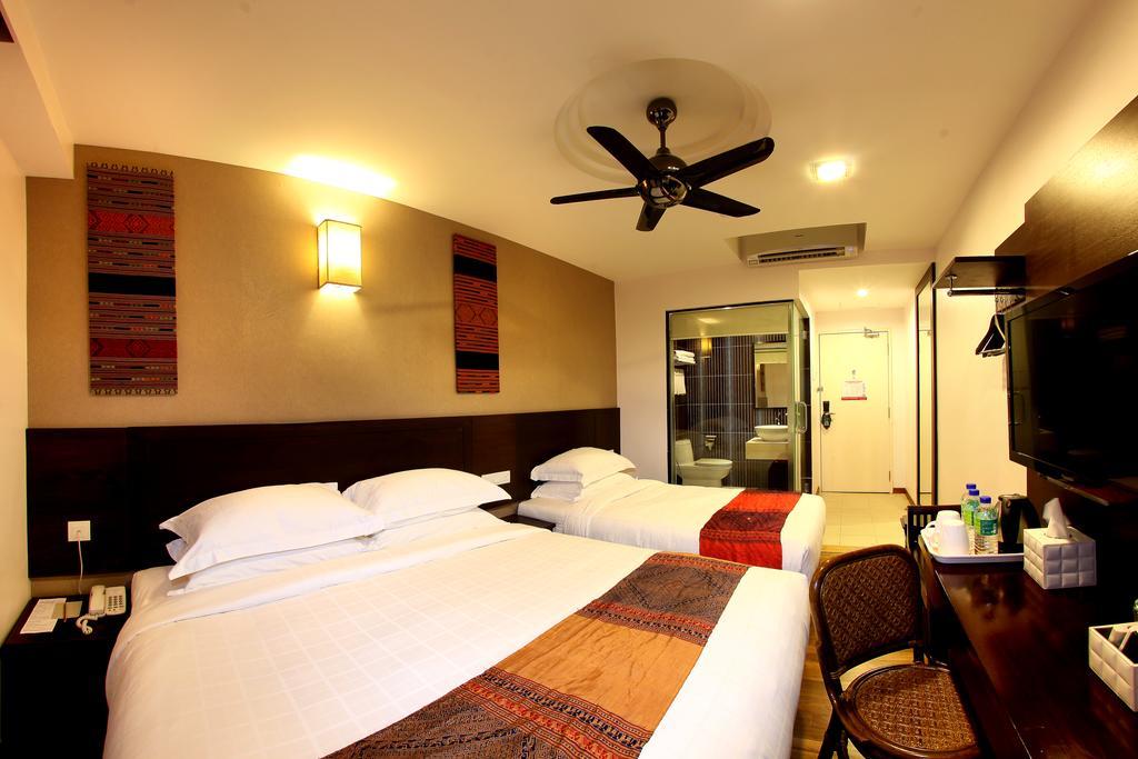 Hotel Richbaliz Selayang Batu Caves Extérieur photo